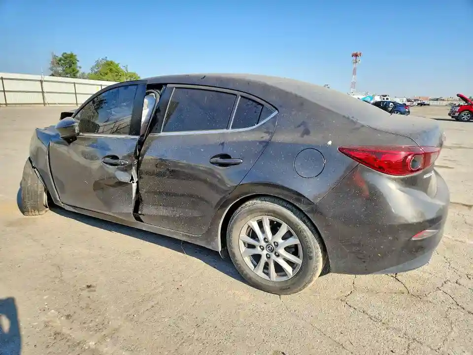 3MZBM1U70GM304606 2016 MAZDA 3-1