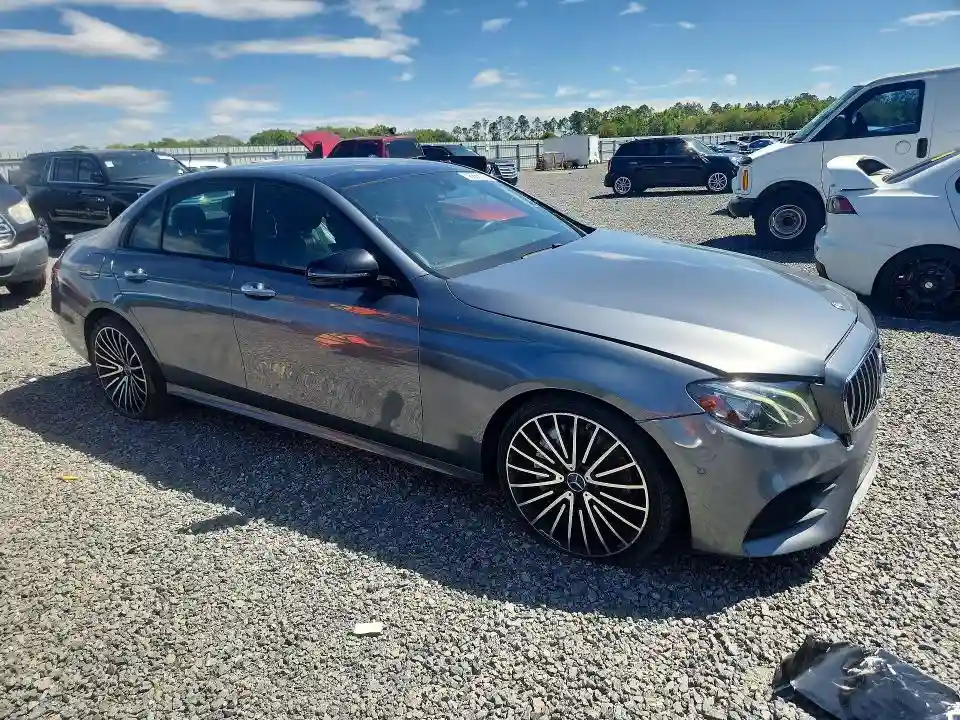 WDDZF4JB9KA526059 2019 MERCEDES-BENZ E-CLASS-3