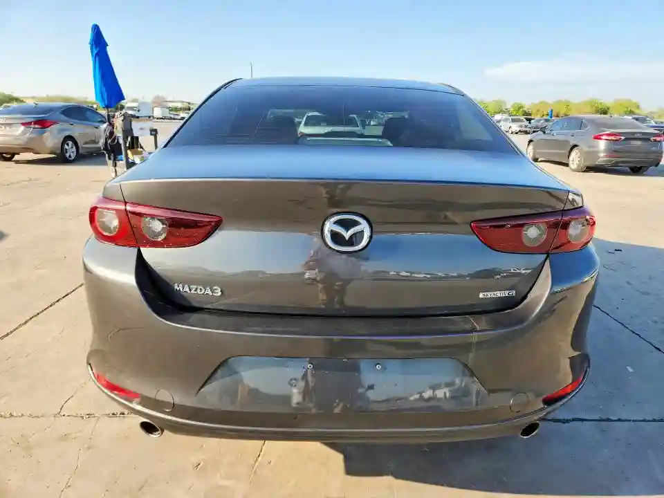 3MZBPABL5NM312785 2022 MAZDA 3-5