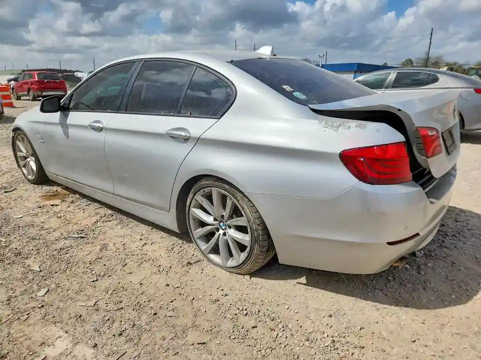 WBAFU7C58BC869636 2011 BMW 5 SERIES-1