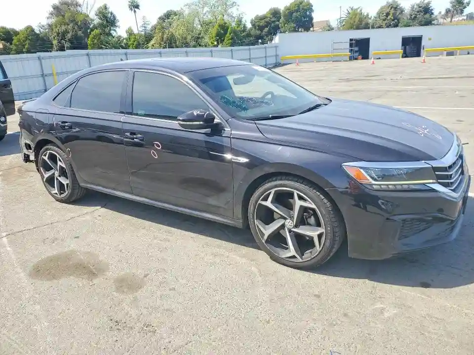 1VWMA7A30MC017463 2021 VOLKSWAGEN PASSAT-3