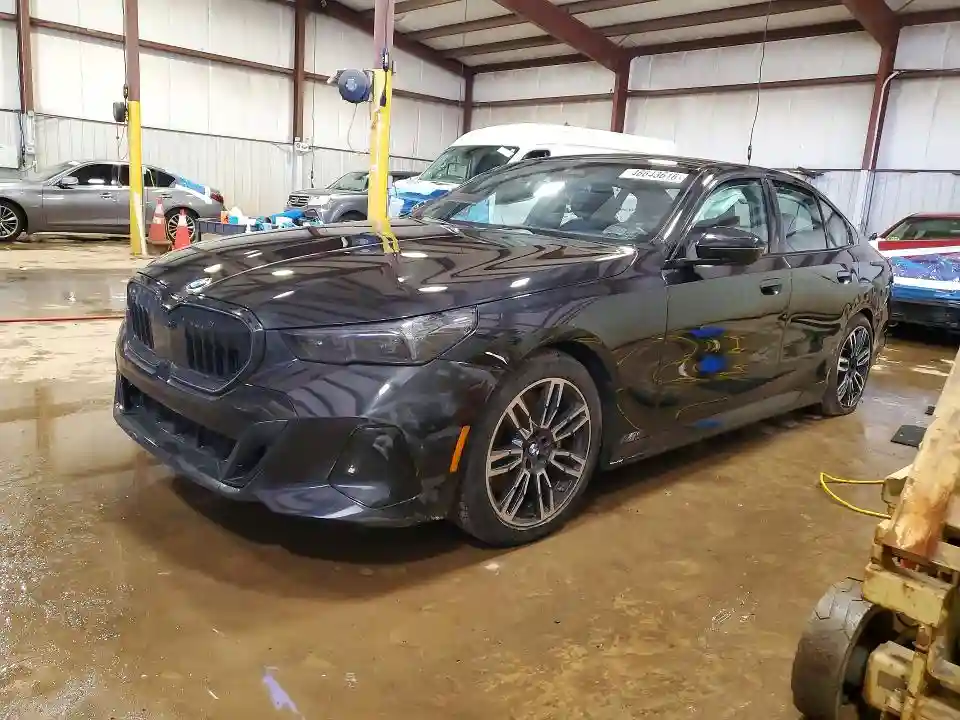 WBA63FJ05SCU12898 2025 BMW 5 SERIES-0