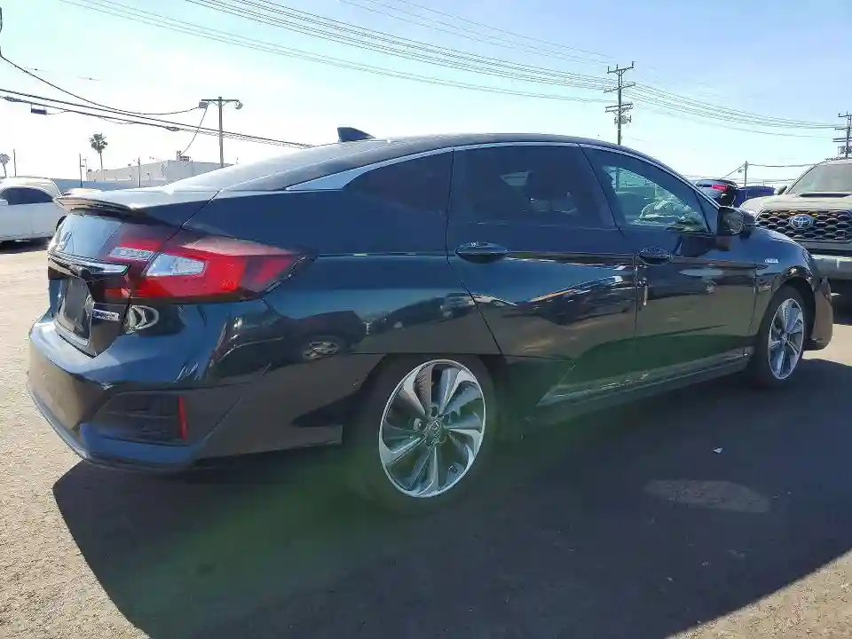JHMZC5F11JC012944 2018 HONDA CLARITY-2