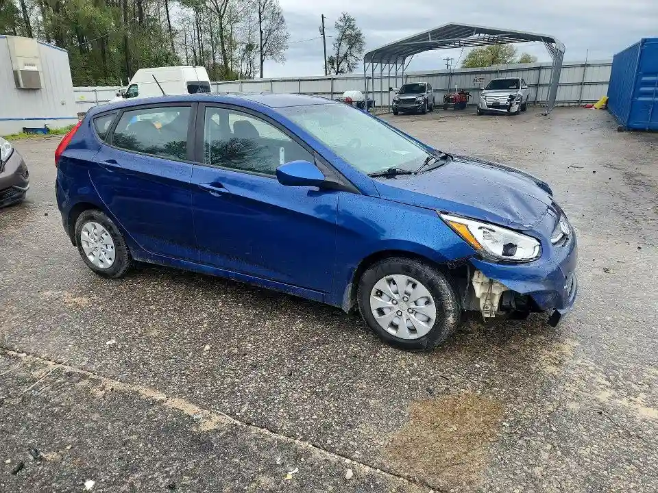 KMHCT5AE3HU331635 2017 HYUNDAI ACCENT-3