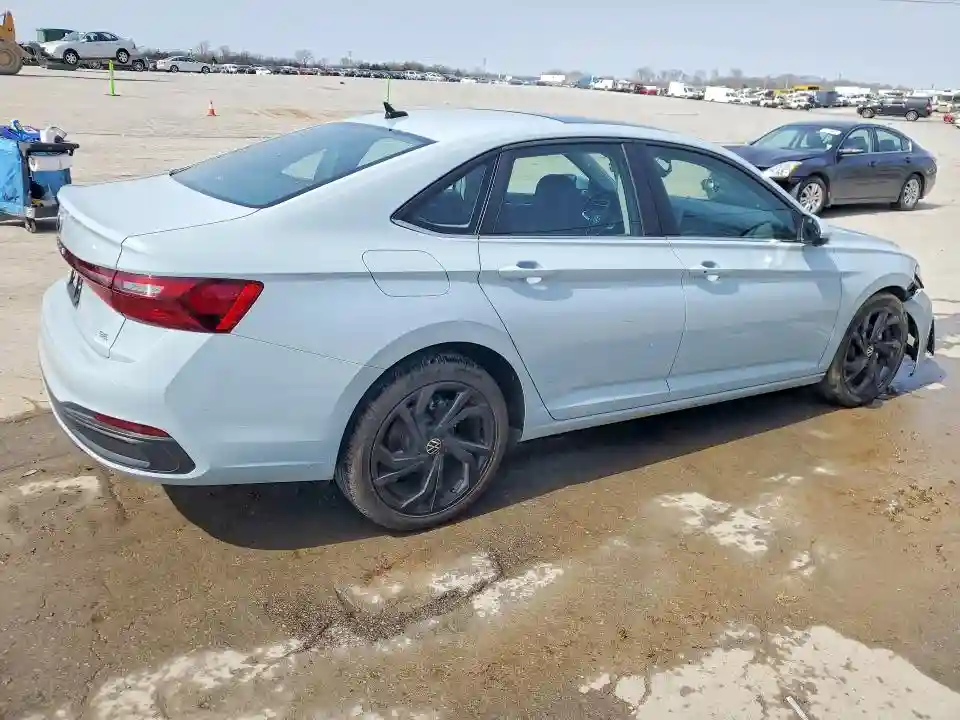 3VW7X7BU6SM073468 2025 VOLKSWAGEN JETTA-2