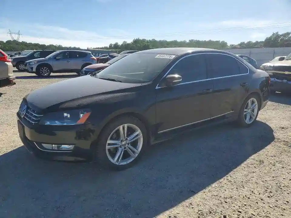 1VWCN7A31DC122450 2013 VOLKSWAGEN PASSAT-0