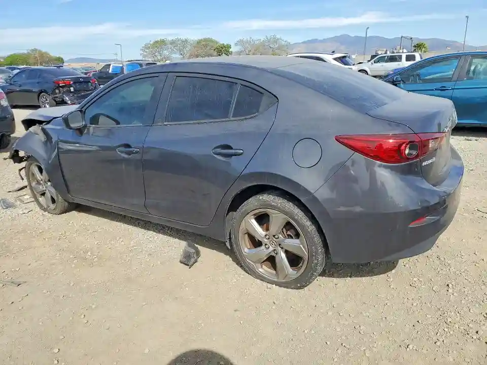3MZBM1T71GM326096 2016 MAZDA 3-1