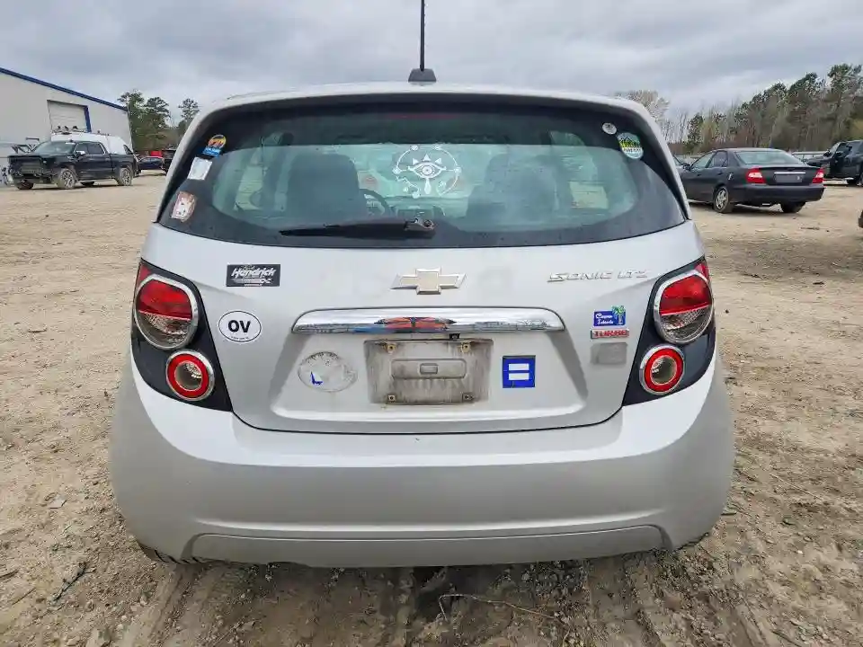 1G1JE6SB6F4106518 2015 CHEVROLET SONIC-5