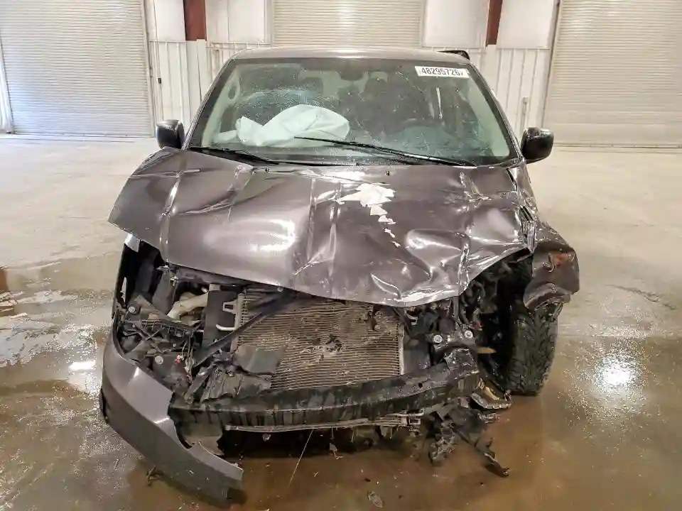 2C4RDGBG9KR796741 2019 DODGE CARAVAN-4