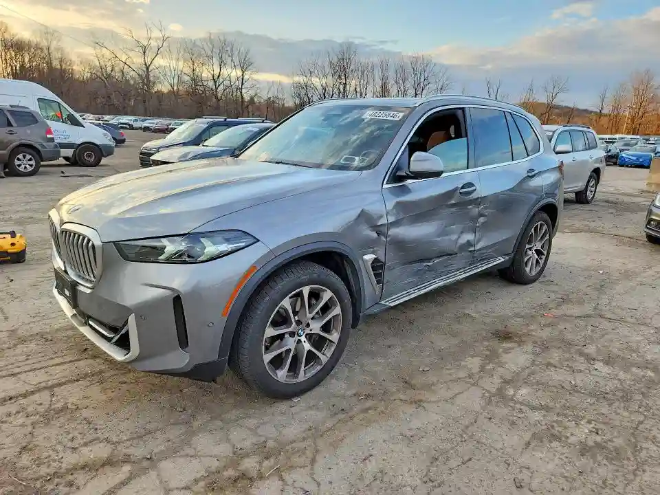 5UX23EU06R9S33072 2024 BMW X5-0