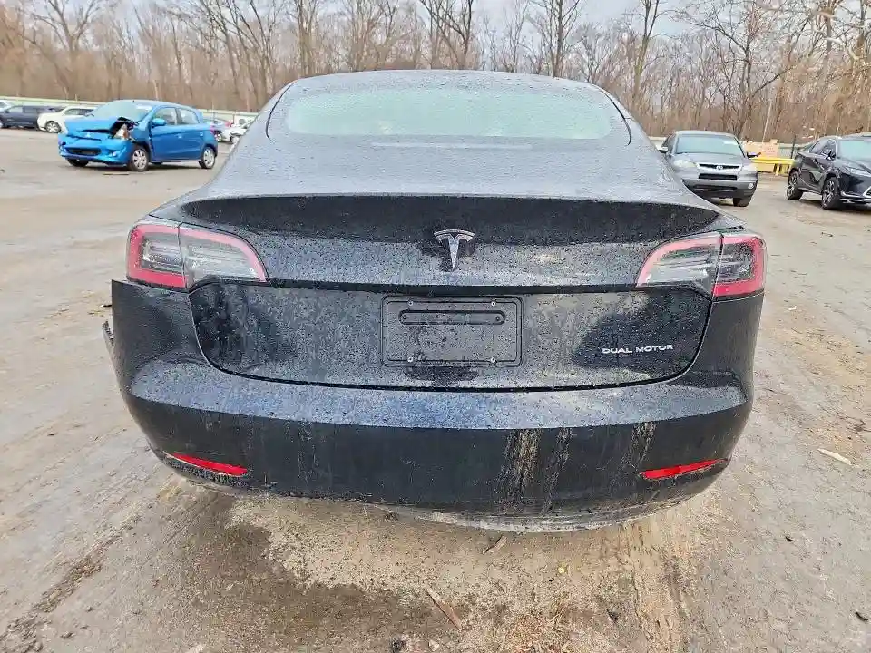 5YJ3E1EB9NF265149 2022 TESLA MODEL 3-5
