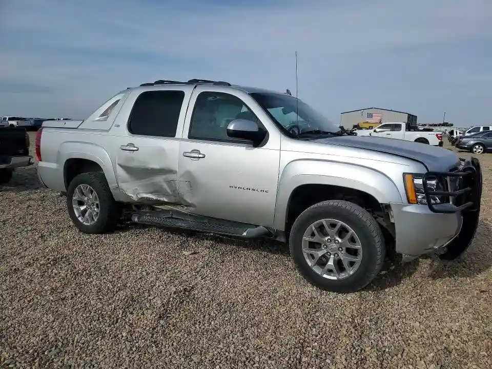 3GNTKFE31BG144451 2011 CHEVROLET AVALANCHE-3