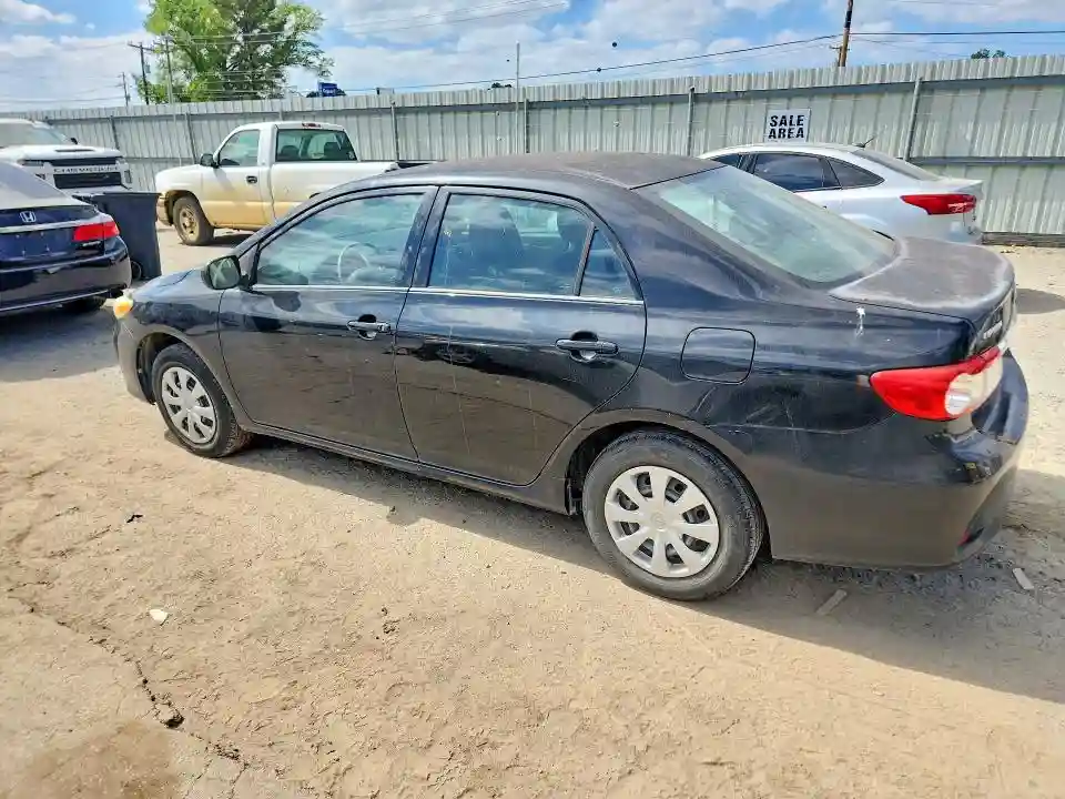 2T1BU4EEXBC637804 2011 TOYOTA COROLLA-1
