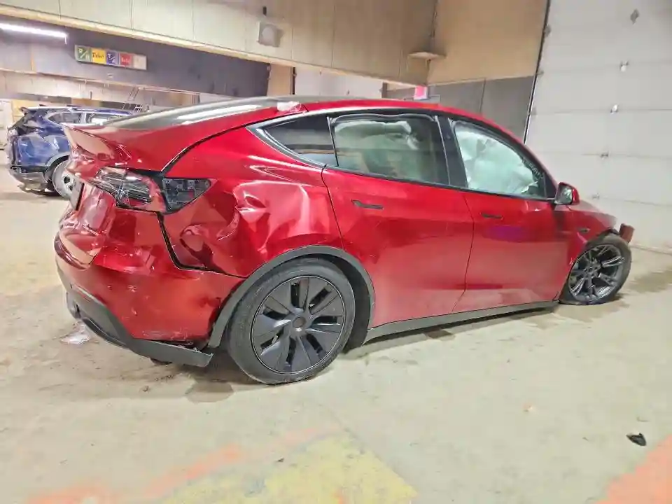 7SAYGAEE3SF306075 2025 TESLA MODEL Y-2