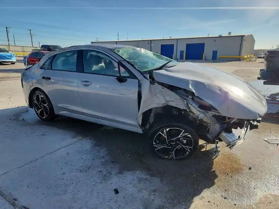 KNAG64J74S5386876 2025 KIA K5-3