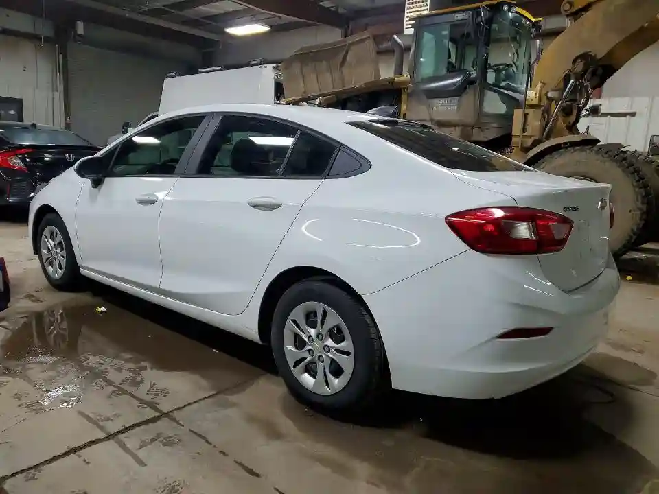 1G1BC5SM3K7133318 2019 CHEVROLET CRUZE-1