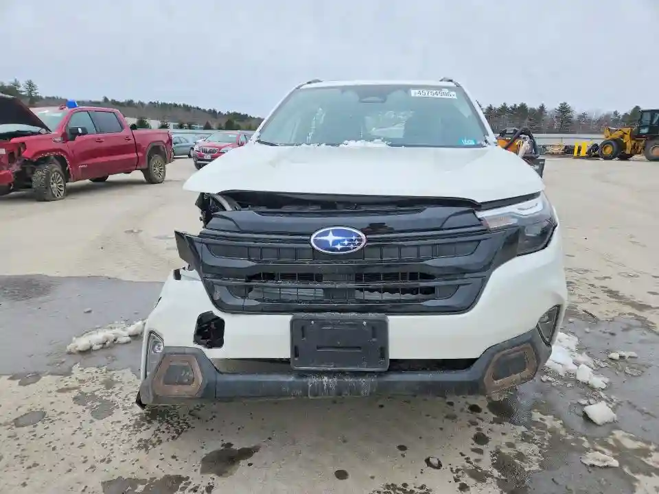 JF2SLSJD2SH454043 2025 SUBARU FORESTER-4