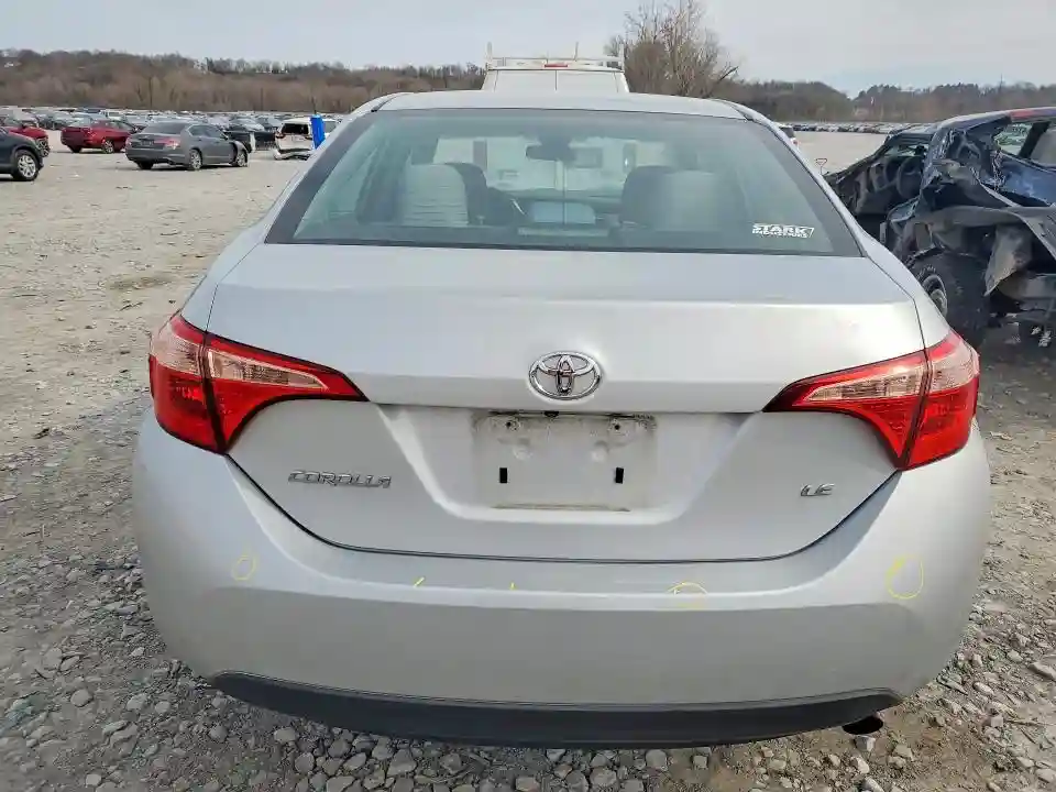 5YFBURHEXJP847746 2018 TOYOTA COROLLA-5