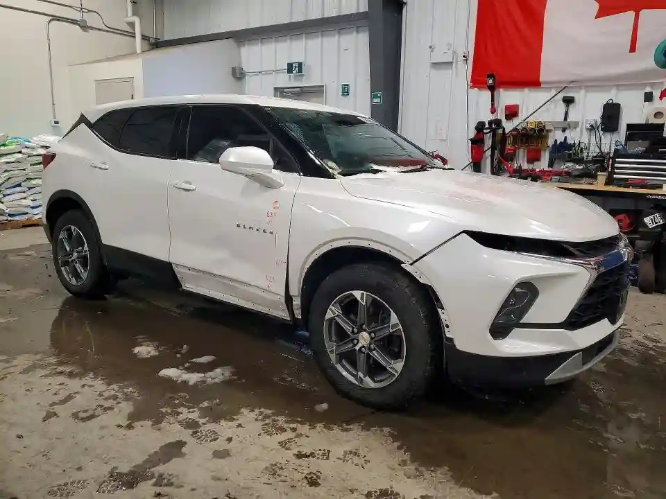 3GNKBHR48RS186343 2024 CHEVROLET BLAZER-3