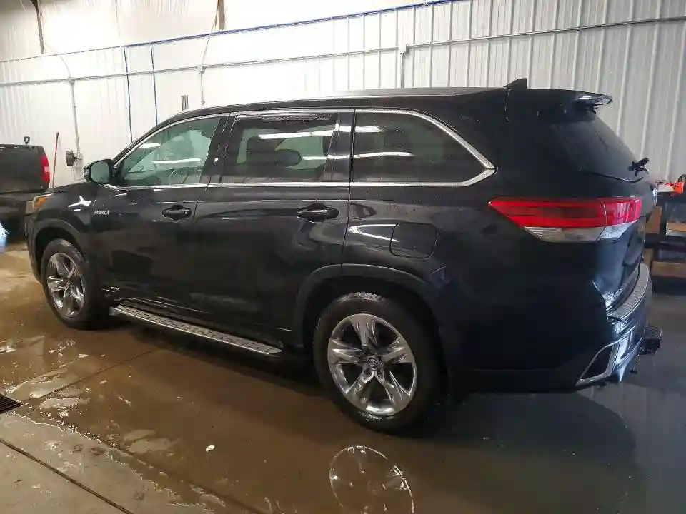 5TDDGRFH1HS021723 2017 TOYOTA HIGHLANDER-1