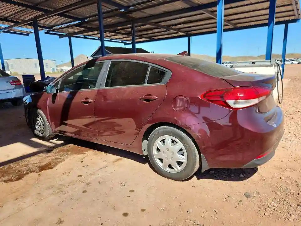 3KPFK4A77HE048752 2017 KIA FORTE-1