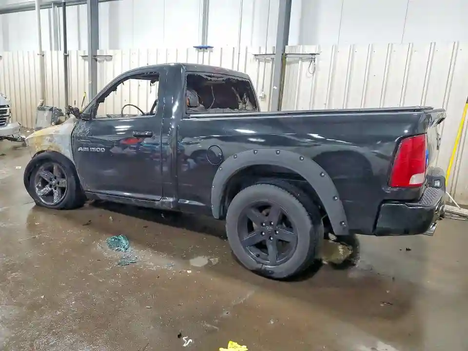 3D7JV1ET6BG563413 2011 DODGE RAM 1500-1