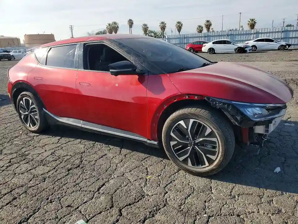 KNDC3DLC7N5050258 2022 KIA EV6-3