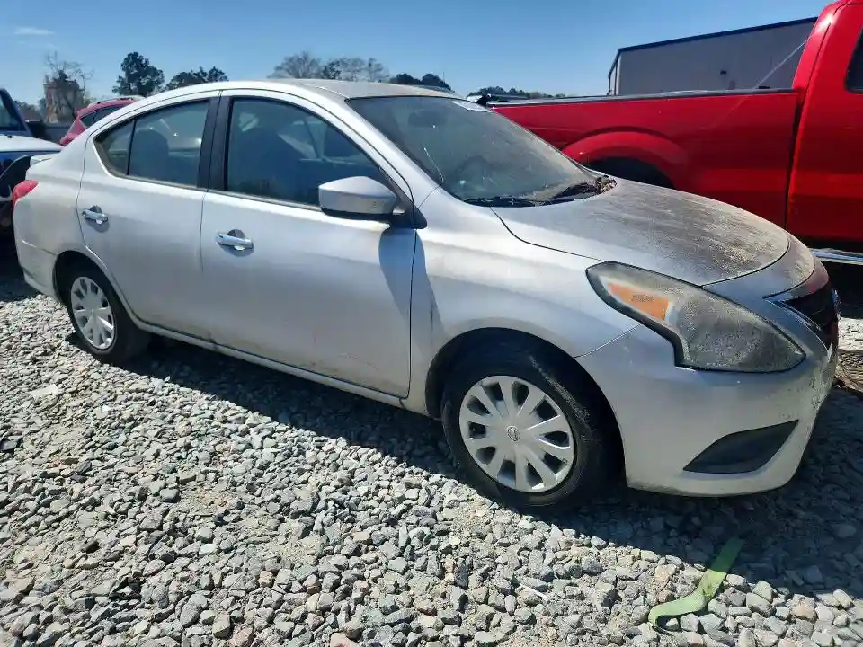 3N1CN7AP4FL934972 2015 NISSAN VERSA-3