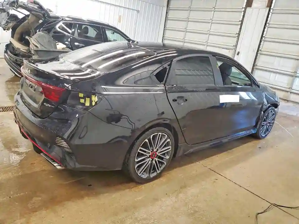 3KPF44AC8NE480446 2022 KIA FORTE-2
