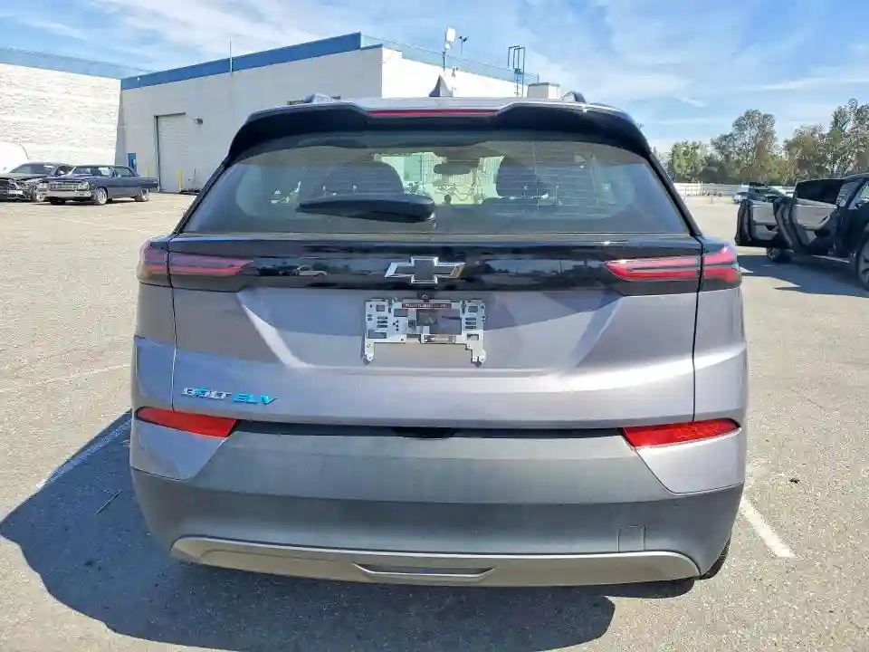 1G1FY6S06P4196265 2023 CHEVROLET BOLT EUV-5