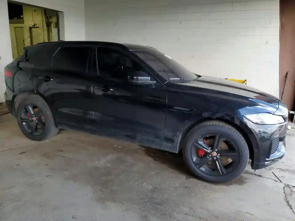 SADCM2FV4KA356727 2019 JAGUAR F-PACE-3