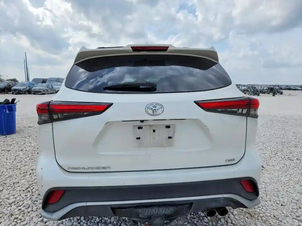 5TDLZRAH1MS049612 2021 TOYOTA HIGHLANDER-5
