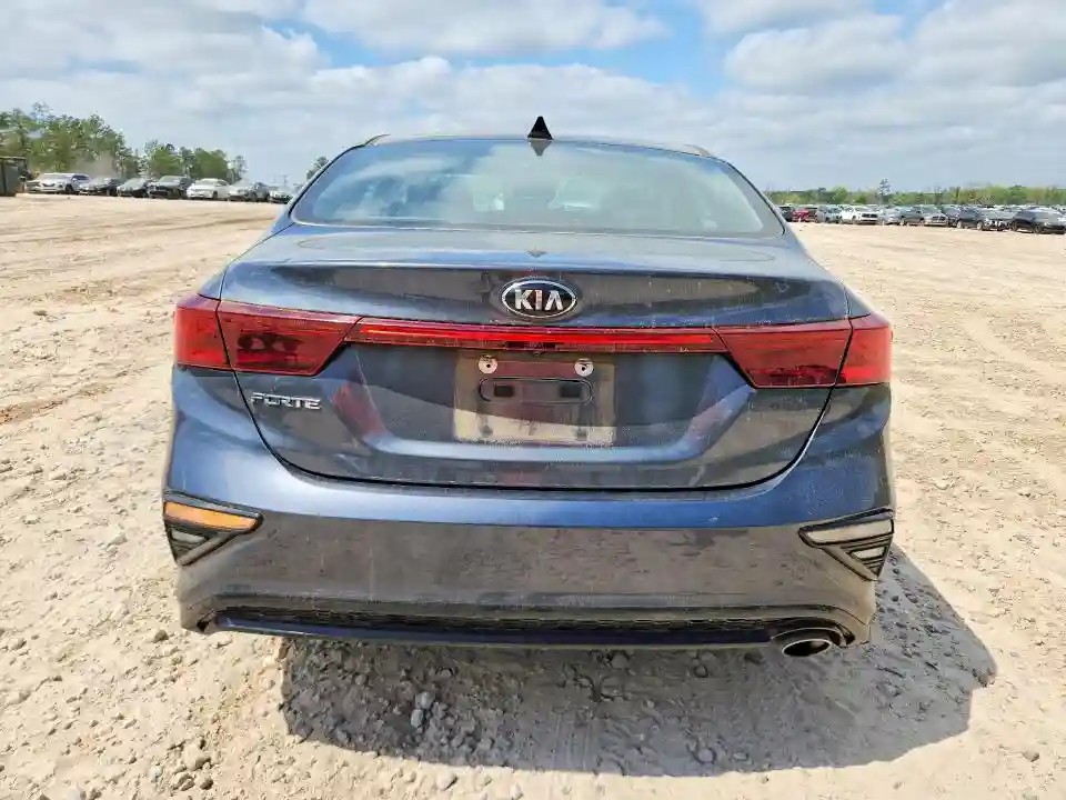 3KPF24AD1ME339862 2021 KIA FORTE-5