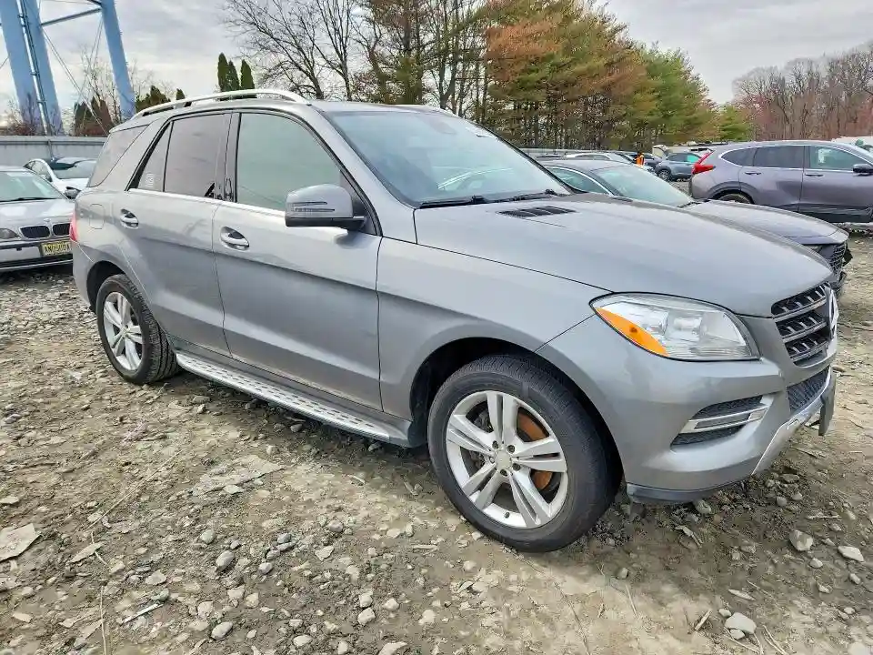 4JGDA0EBXFA519323 2015 MERCEDES-BENZ M-CLASS-3