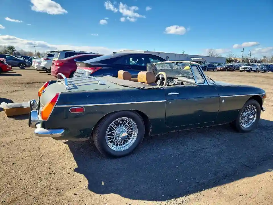 GHN5UB221322G 1971 MG COUPE-2