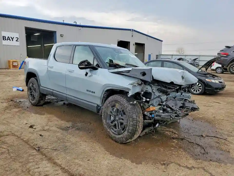 7FCTGBAA0SN040168 2025 RIVIAN RIT-3