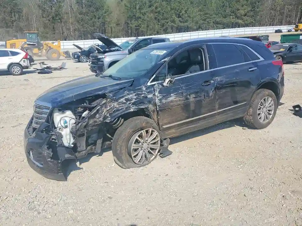 1GYKNDRS6HZ211839 2017 CADILLAC XT5-0