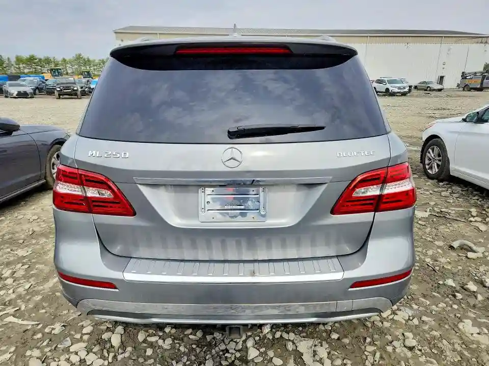 4JGDA0EBXFA519323 2015 MERCEDES-BENZ M-CLASS-5