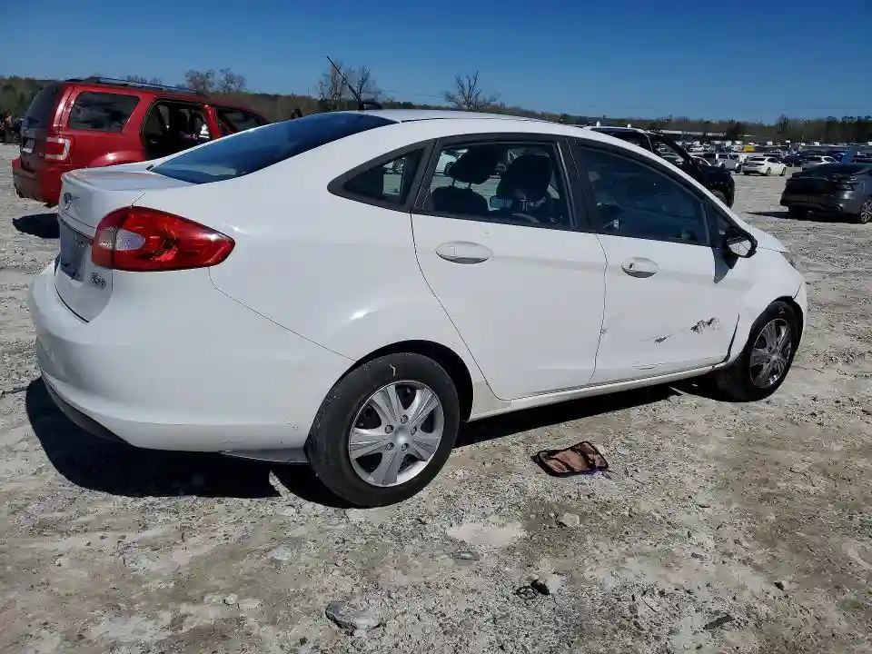 3FADP4AJ5CM123425 2012 FORD FIESTA-2