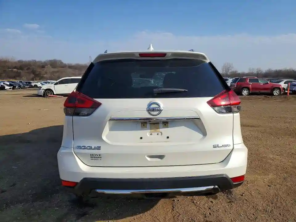 JN8AT2MV0JW308060 2018 NISSAN ROGUE-5