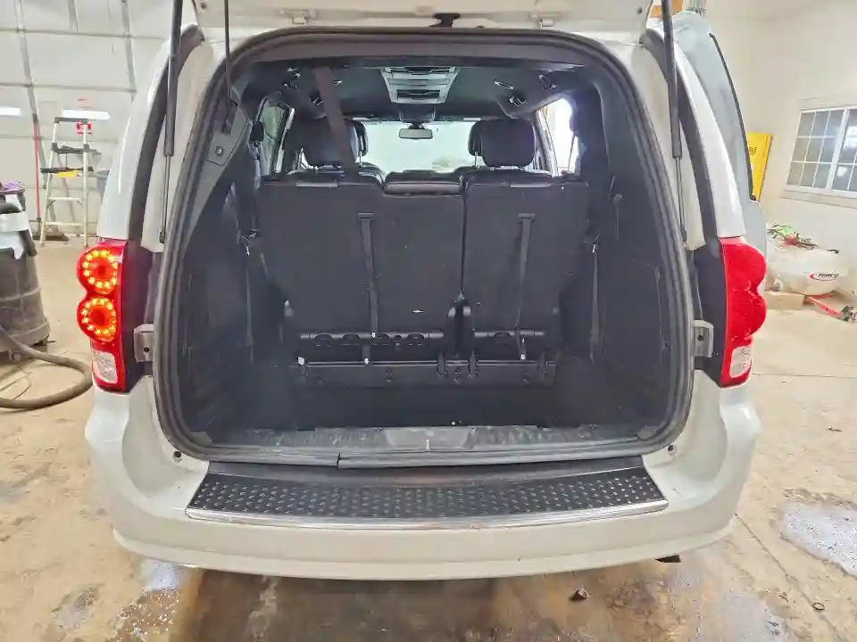 2C4RDGEG8KR631632 2019 DODGE CARAVAN-5
