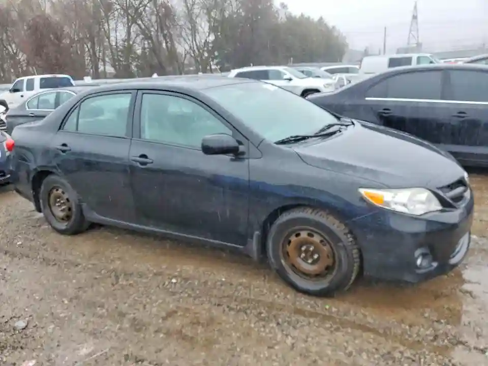 2T1BU4EEXCC810884 2012 TOYOTA COROLLA-3
