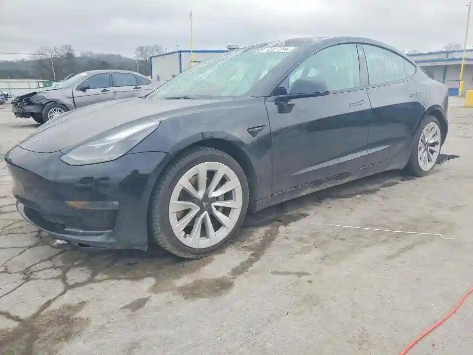 5YJ3E1EB6PF391990 2023 TESLA MODEL 3-0