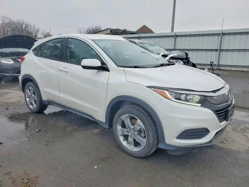 3CZRU6H35NM746715 2022 HONDA HR-V-3