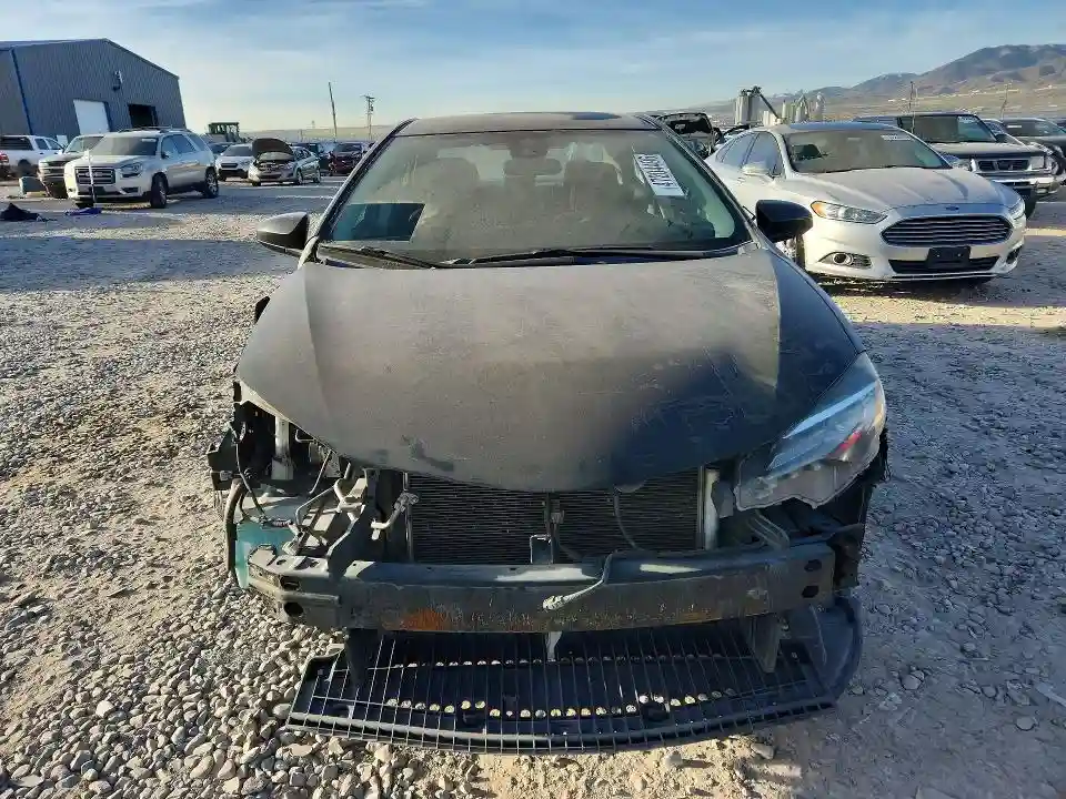 5YFBURHE9KP866158 2019 TOYOTA COROLLA-4