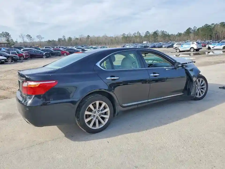 JTHCL5EF2A5005833 2010 LEXUS LS460-2