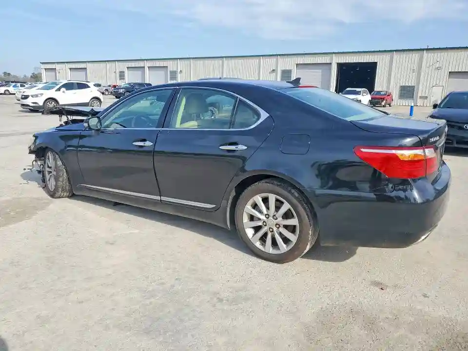 JTHCL5EF2A5005833 2010 LEXUS LS460-1