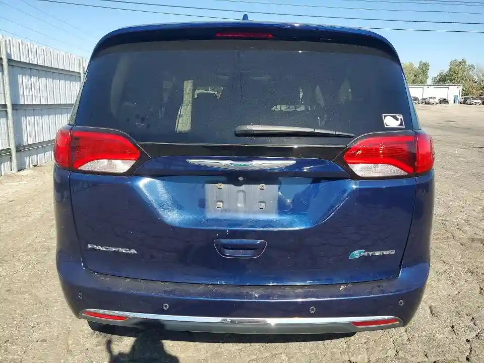 2C4RC1N72JR236599 2018 CHRYSLER PACIFICA-5