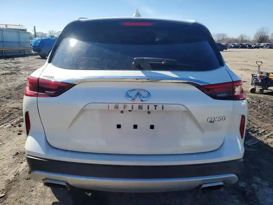 3PCAJ5BA7MF106828 2021 INFINITI QX50-5