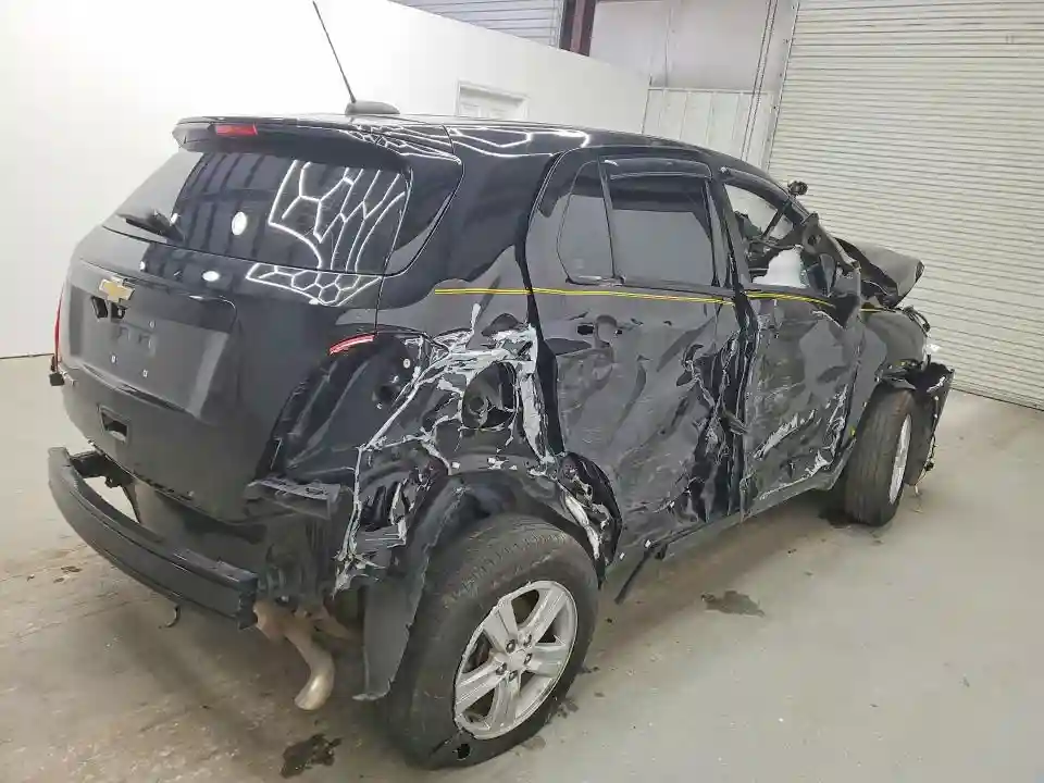 KL7CJNSM8NB516008 2022 CHEVROLET TRAX-2